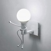 Applique da parete omino seduta bianco nero attacco E27 lampada particolare moderno per camera cameretta bambini