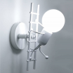 Applique da parete omino con scala bianco nero attacco E27 lampada particolare moderno per camera cameretta bambini