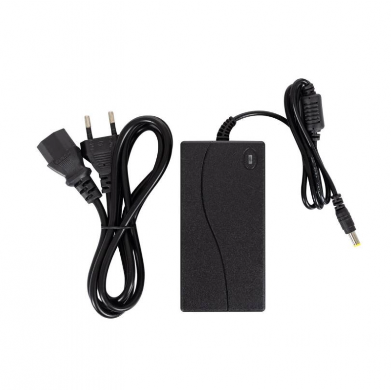 Alimentatore con spina e filo 12V 2A jack connettore 5,5x2,1mm