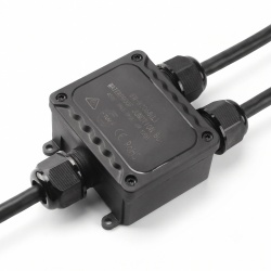 Scatola di giunzione impermeabile IP68 connettore stagno a 3 vie con morsettiera da esterno per cavi elettrici da giardino